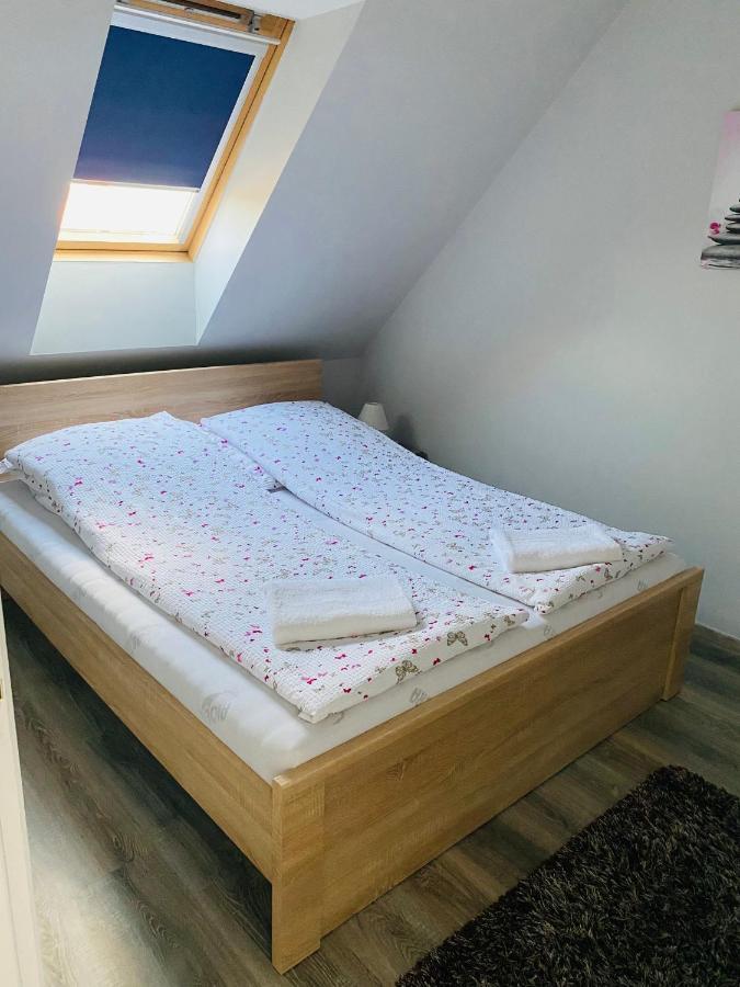 דירות Hajdúszoboszló Tamara Apartman מראה חיצוני תמונה